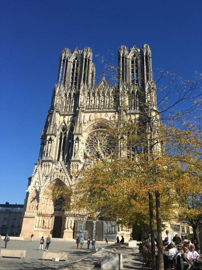 Bedinreims "Burgundy Bottle" 110M2 Exceptional, 4 Chambres Doubles, 2 Bain, Free Park & Wifi, Tout Equipe Eksteriør bilde